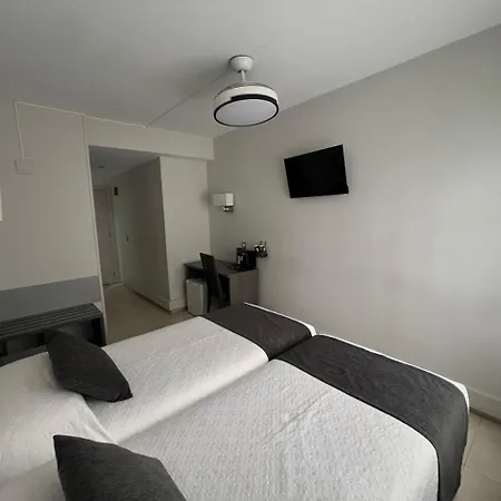 Guest house Plaza