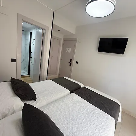 Plaza בית הארחה סנטנדר