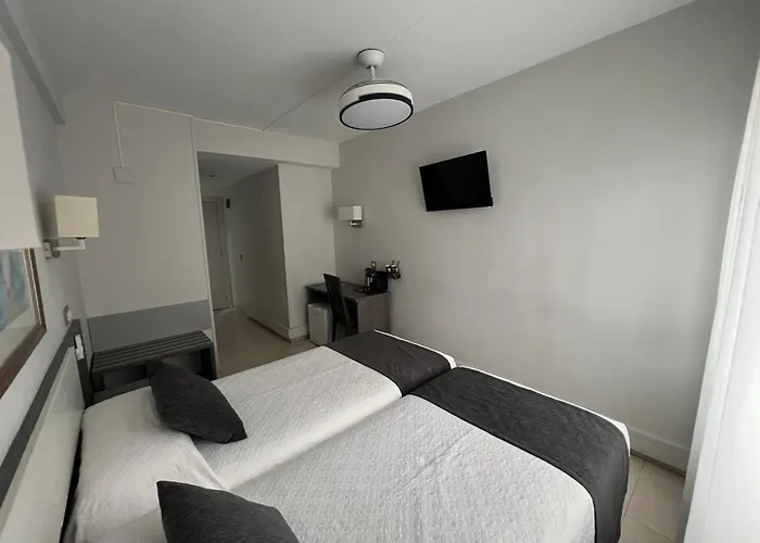 ゲストハウス Plaza