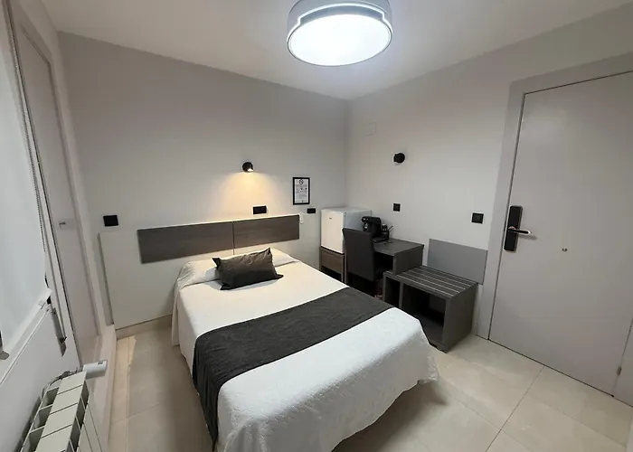 Casa de hóspedes Plaza 3*