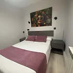Plaza Casa de hóspedes 3*