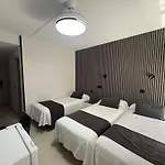 Casa de hóspedes Plaza 3*